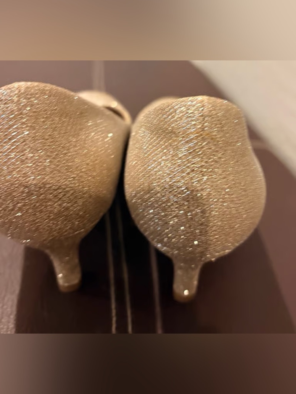 Women's Glitter Round-Toe Low Heel Pumps in Gold - Picture 2 of 2